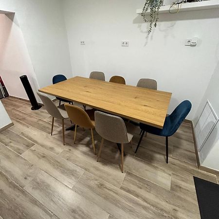 Apartamento Recien Reformado Con 5 Habitaciones Y 3 Banos มาดริด ภายนอก รูปภาพ