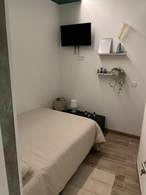 Apartamento Recien Reformado Con 5 Habitaciones Y 3 Banos มาดริด ภายนอก รูปภาพ