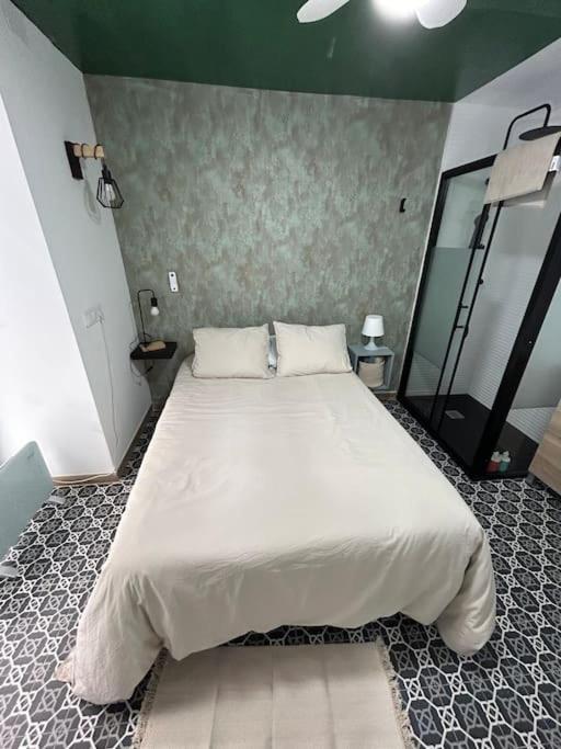 Apartamento Recien Reformado Con 5 Habitaciones Y 3 Banos มาดริด ภายนอก รูปภาพ